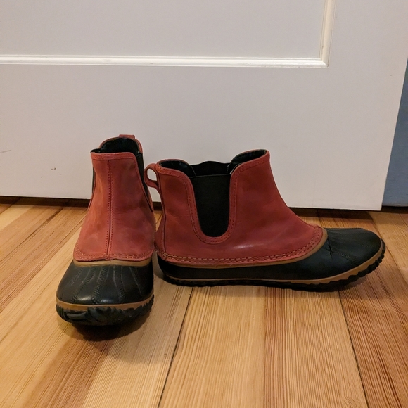 Sorel Out n About Chelsea Boots - Picture 5 of 8